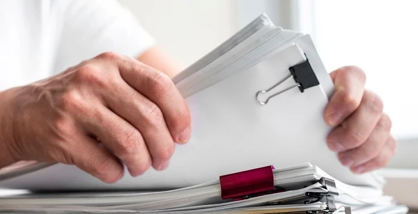 Хто і в які терміни має подати декларацію про доходи