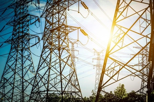НКРЕКП встановила новий тариф на послуги з передачі електричної енергії