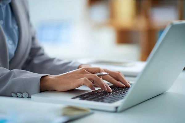 Як від формату документів в ТД на будівництво залежить кількість учасників тендеру